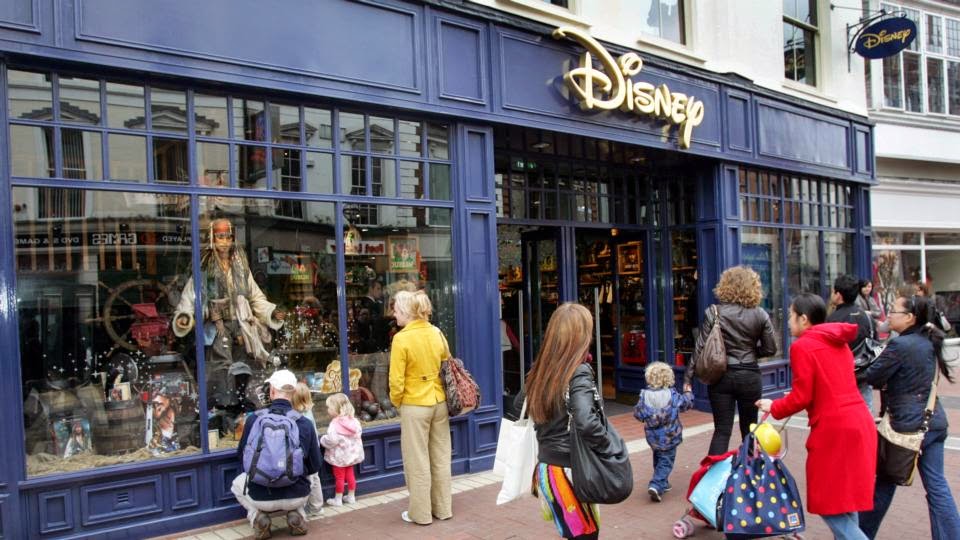 Dublin Disney Store filmprincesses.filminspector.com