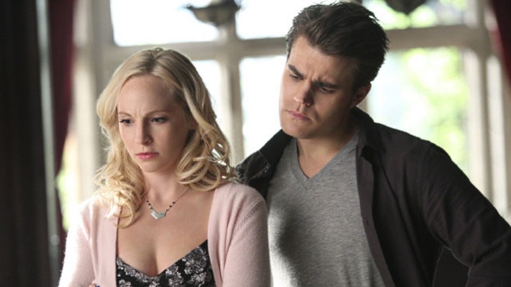 The Vampire Diaries - Season 7 - EP on What's Next for Stefan and Caroline, Bonnie's New Relationship and More