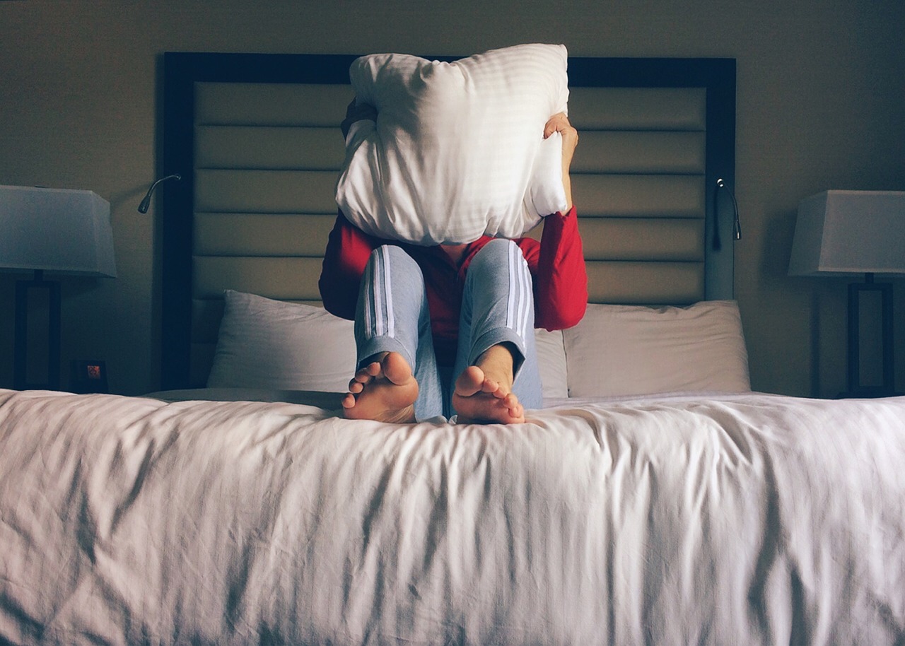Here's Why You Should Bring Your Own Pillow To The Hotel Blogs