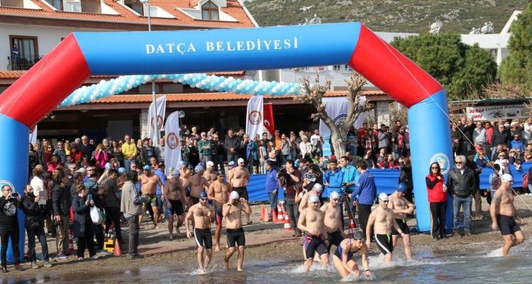 7 Meis Kas Yuzme Yarisi 7 1km Bendorfin