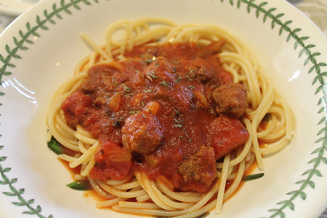 Spagheti Bolognese Azie Kitchen