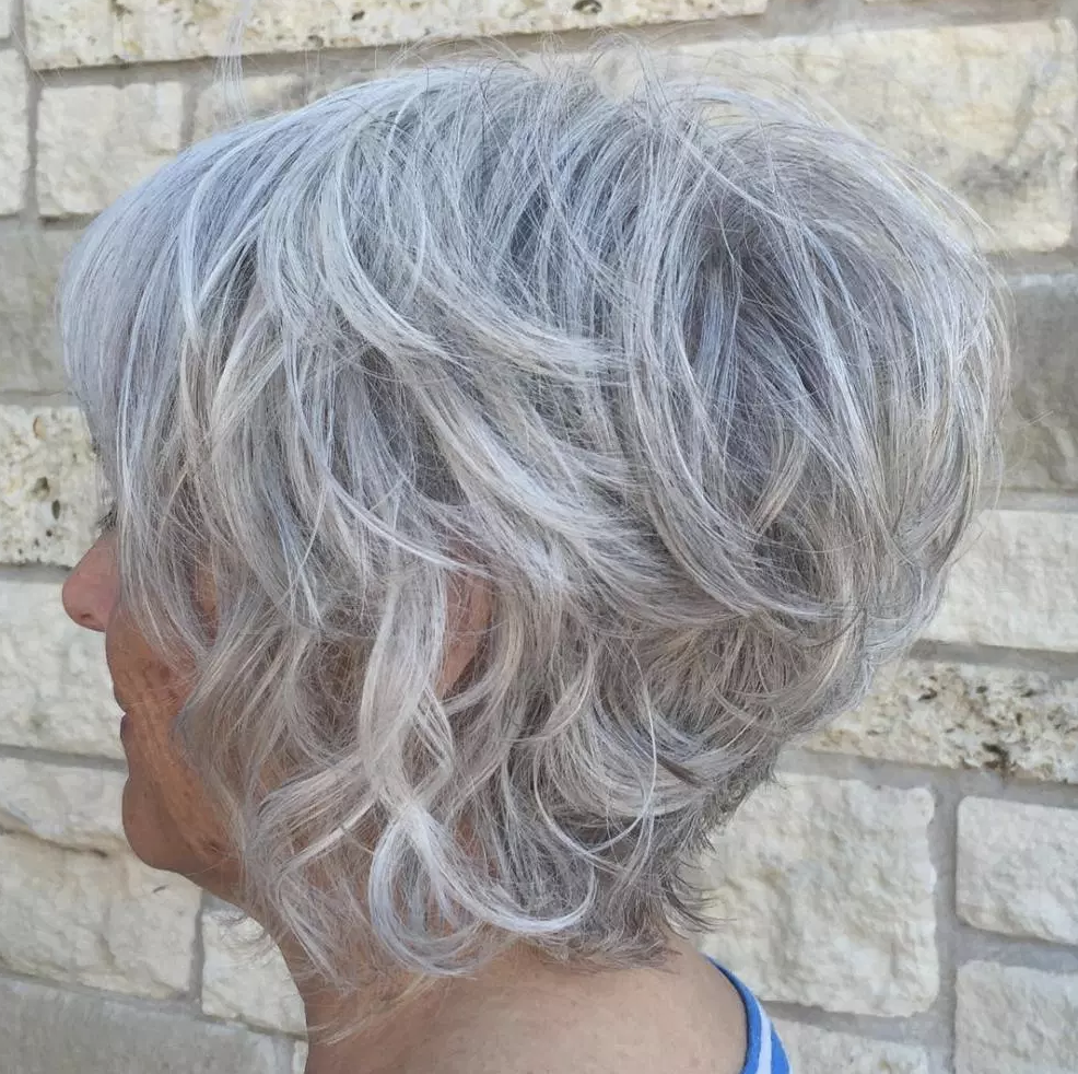 short hairstyles for women over 60 with glasses