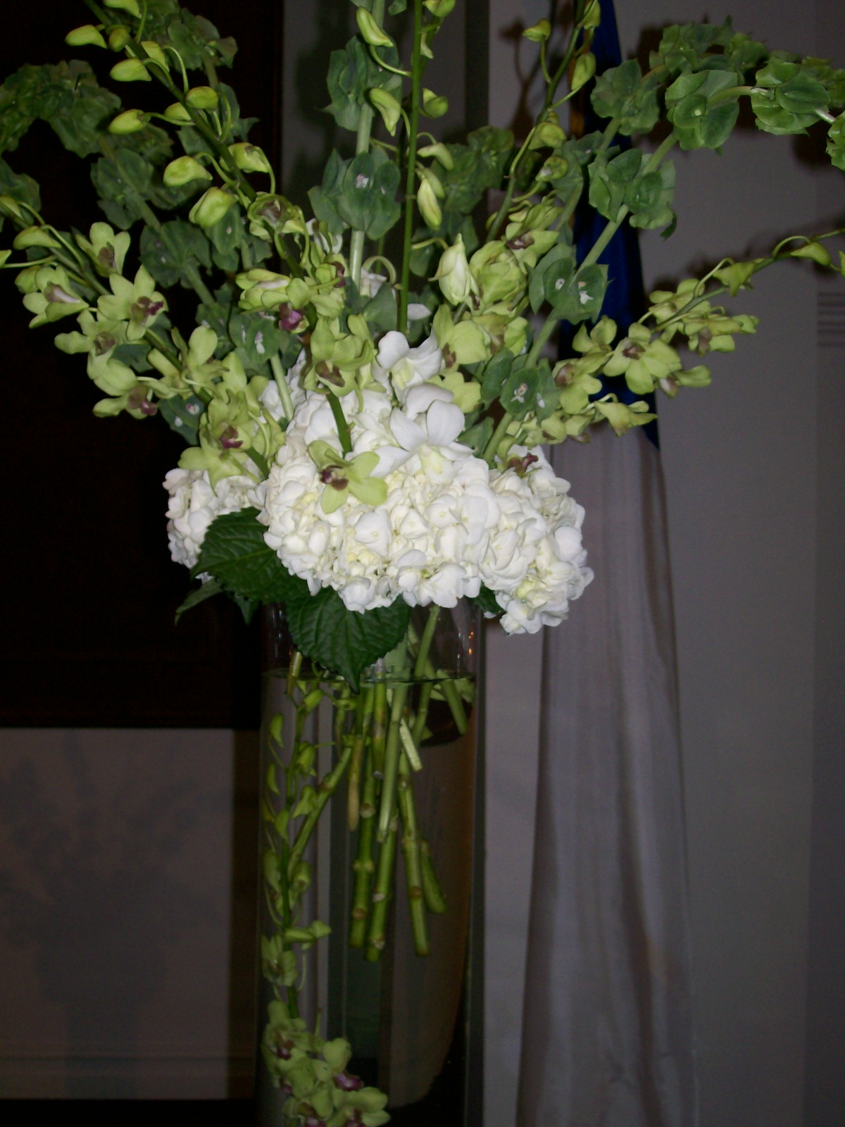 Serving Hands Weddings and Flowers Wedding Flowers