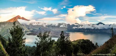 Plawangan Senaru Crater Rim 2641 meters Mount Rinjani