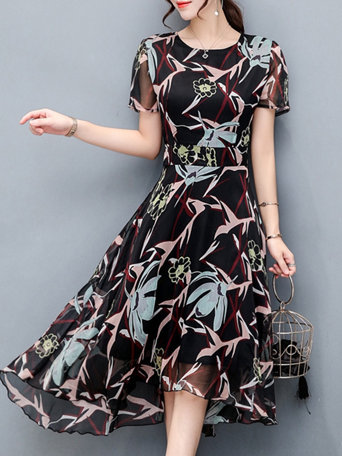 https://www.fashionmia.com/Products/round-neck-hollow-out-printed-chiffon-high-low-skater-dress-187943.html