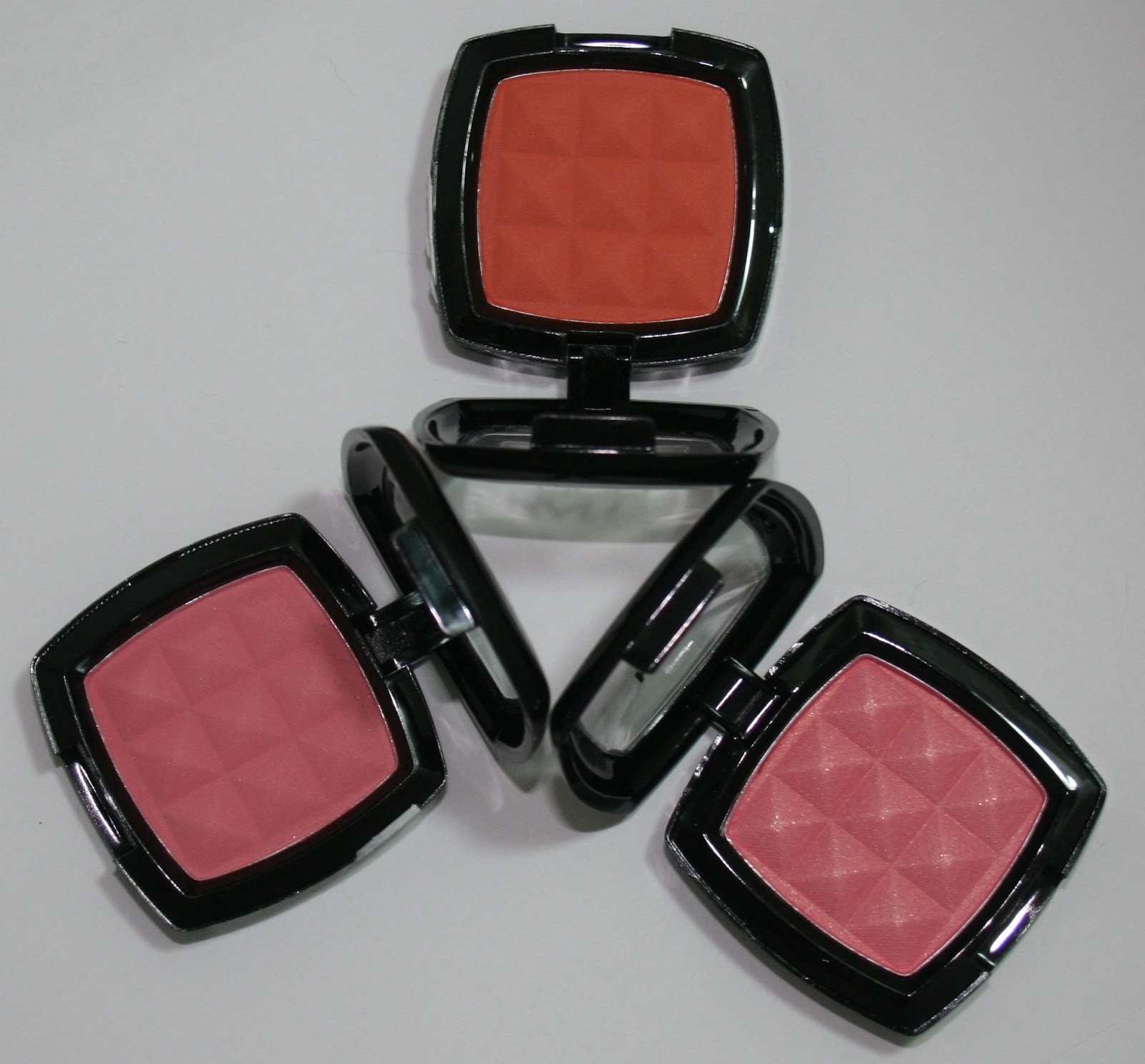 Nyx Blush Rose Garden