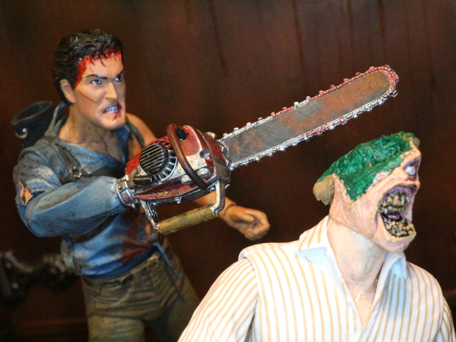 Evil Dead: The Game - Ash Williams S-Mart Employee Outfit - Epic
