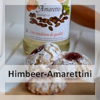http://christinamachtwas.blogspot.de/2013/12/platzchenzeit-himbeer-amarettini-aus.html