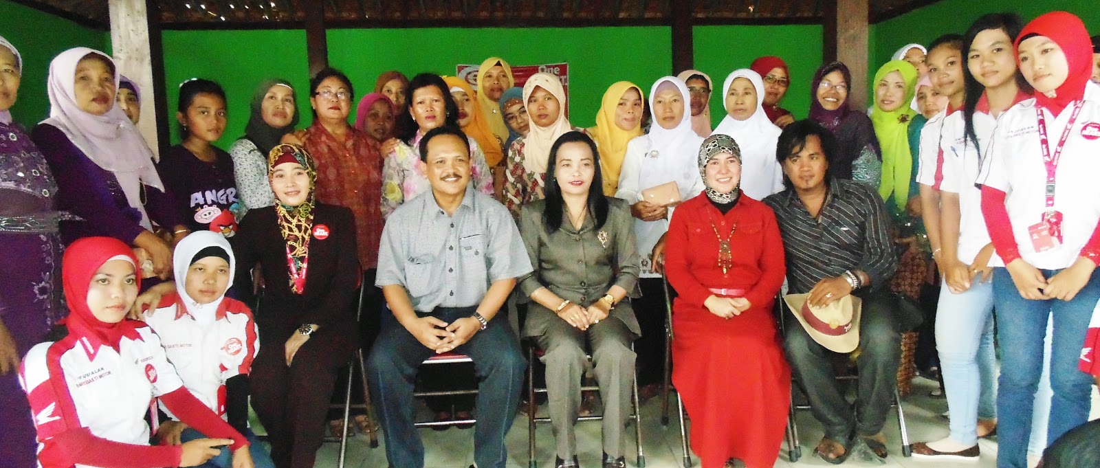 Perayaan HARKITNAS Desa Paron bersama Bupati.