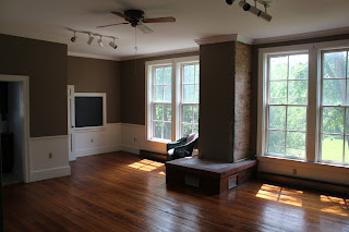 Photo of suite at Flint Hill Public house before the transformation by Studio Santalla