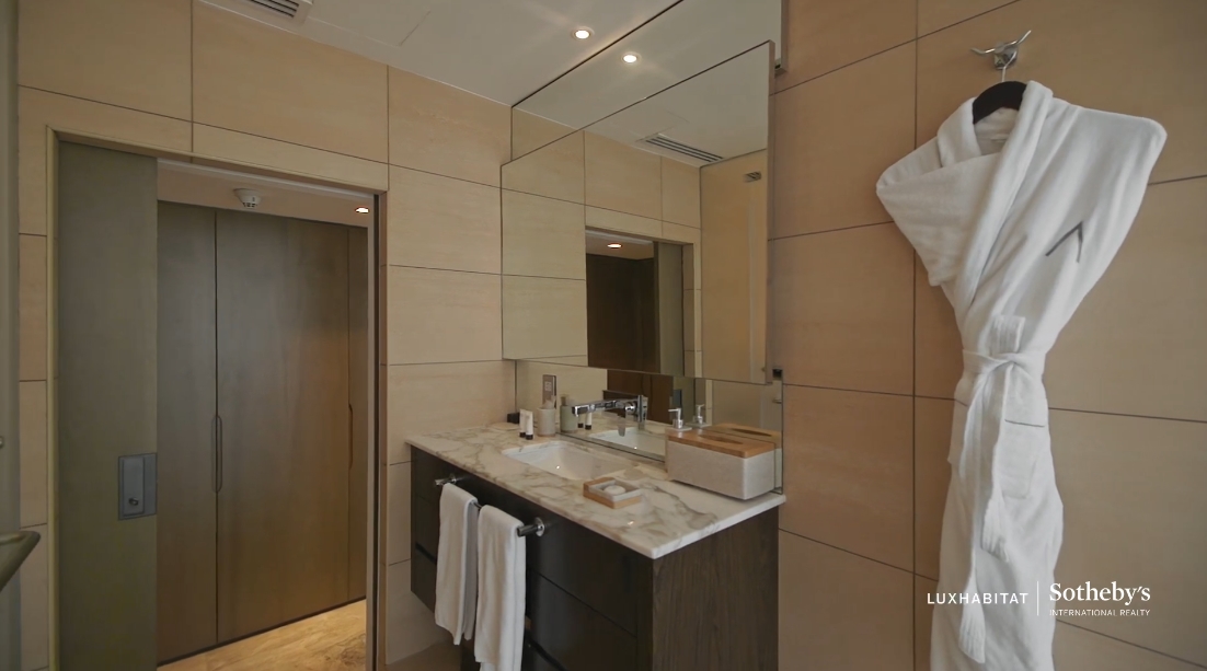 36 Photos vs. Address Dubai Mall Hotel Luxury Penthouse Interior Design Tour