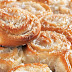 Pão doce com coco fácil