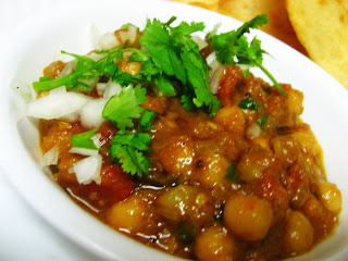 Garbanzo Beans Recipe,Indian curry recipe, chole recipe, chola recipe, Chickpeas curry recipe,chola-bhatoora recipe, punjabi food recipe