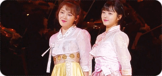 오마이걸 - 열아홉 순정 움짤.gif | 인스티즈