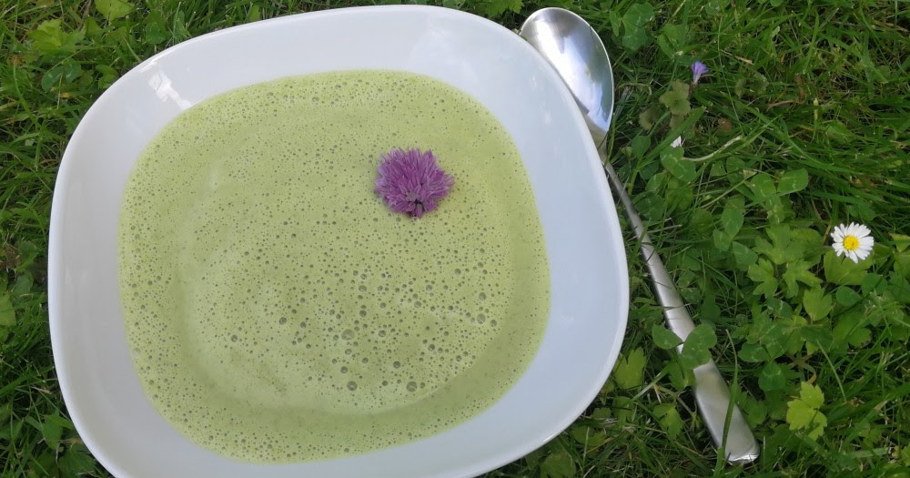 Barbaras Spielwiese: Schnelle Zucchini-Spargel-Suppe Barbaras Spielwiese: Schnelle Zucchini-Spargel-Suppe