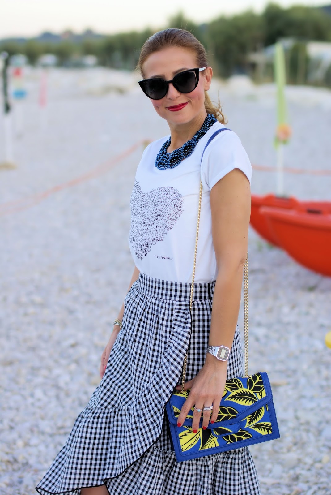 The gingham trend and Simocal t-shirt on Fashion and Cookies fashion blog, fashion blogger style