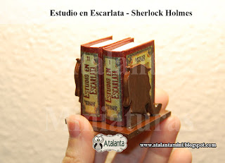 Estudio en Escarlata libro miniatura - minibook A Study in Scarlet - Sherlock Holmes