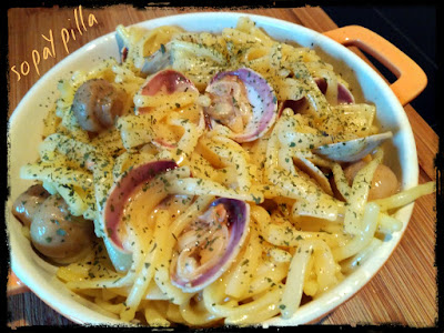 Fideuá De Almejas Y Champiñones
