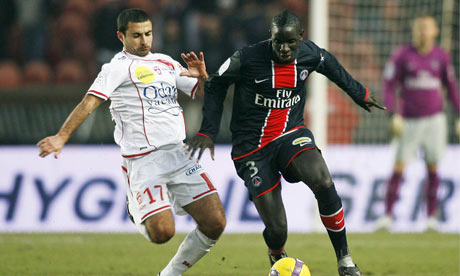 http://2.bp.blogspot.com/-fzx68t8hw-8/TVcDkPJbbrI/AAAAAAAAAGI/uc9ZtLy29bQ/s1600/Mamadou-Sakho-001.jpg