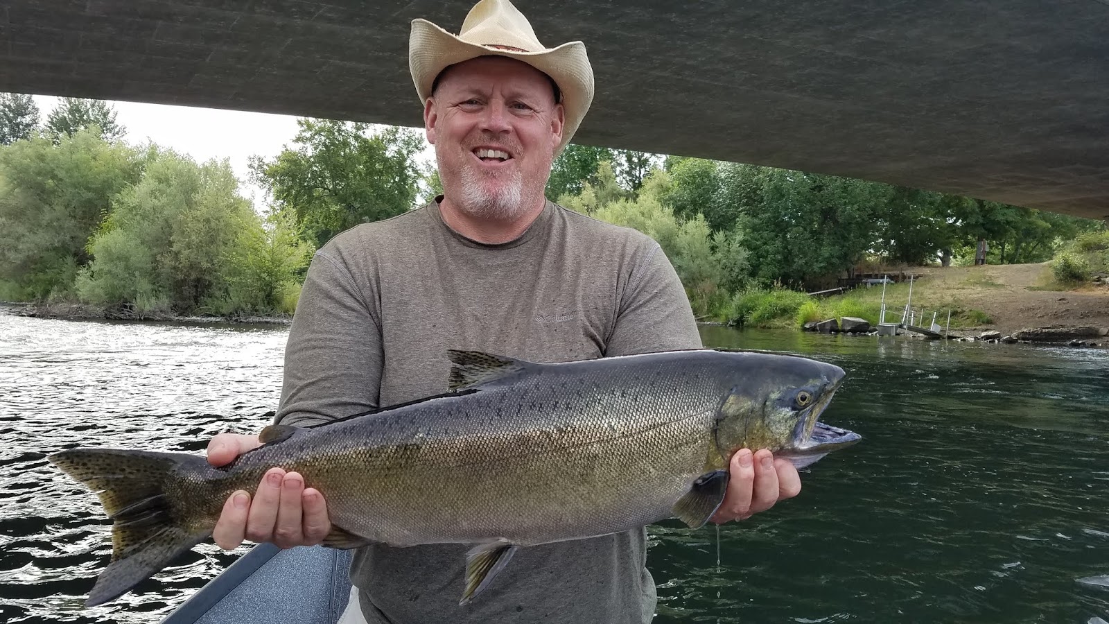 "Fishing on the Rogue River Salmon and Steelhead Guide in SW Oregon