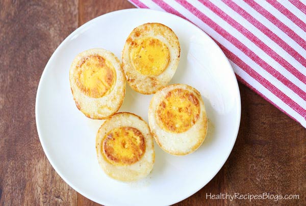 lowcarb : Fried Hard-Boiled Eggs