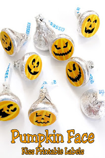 Bring these super cute Halloween pumpkin kisses to your Halloween party. The kisses are a sweet and easy addition.  You can grab them today and print out today for a yummy party tonight.