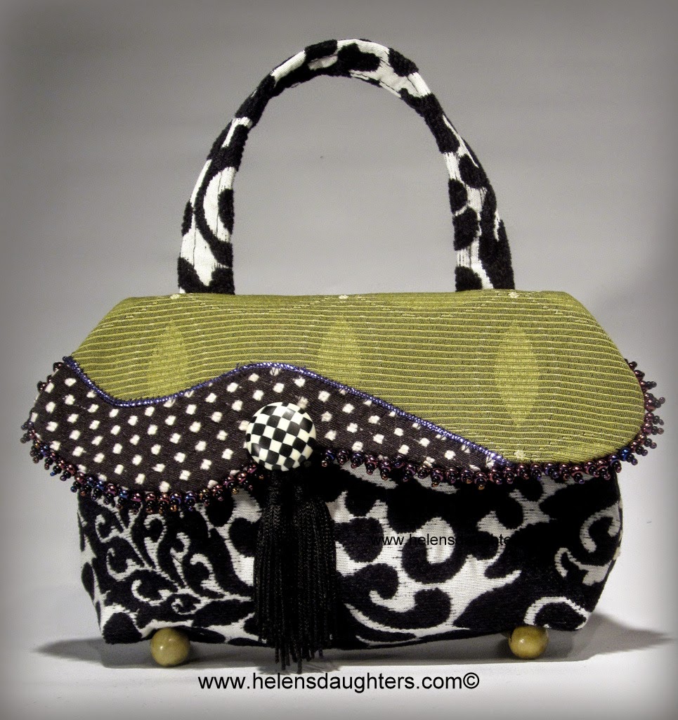 Helen's Daughters Studio: Cool Boo Make A Handbag A Day Challenge - #7 ...