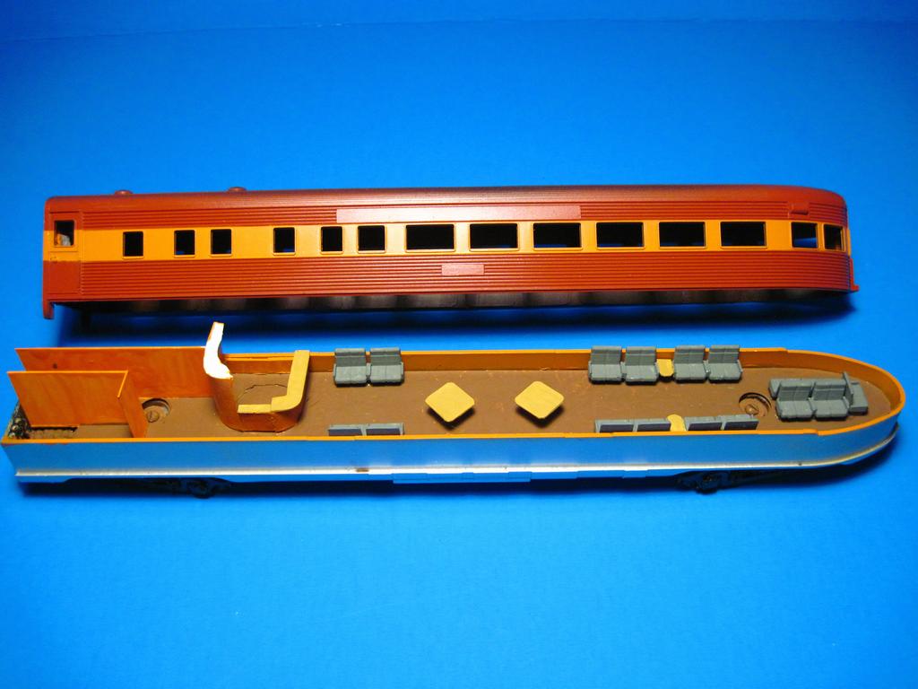 LOT OF 2 HO SCALE RPO INTERIORS FOR ATHEARN STREAMLINED PASSENGER CARS 