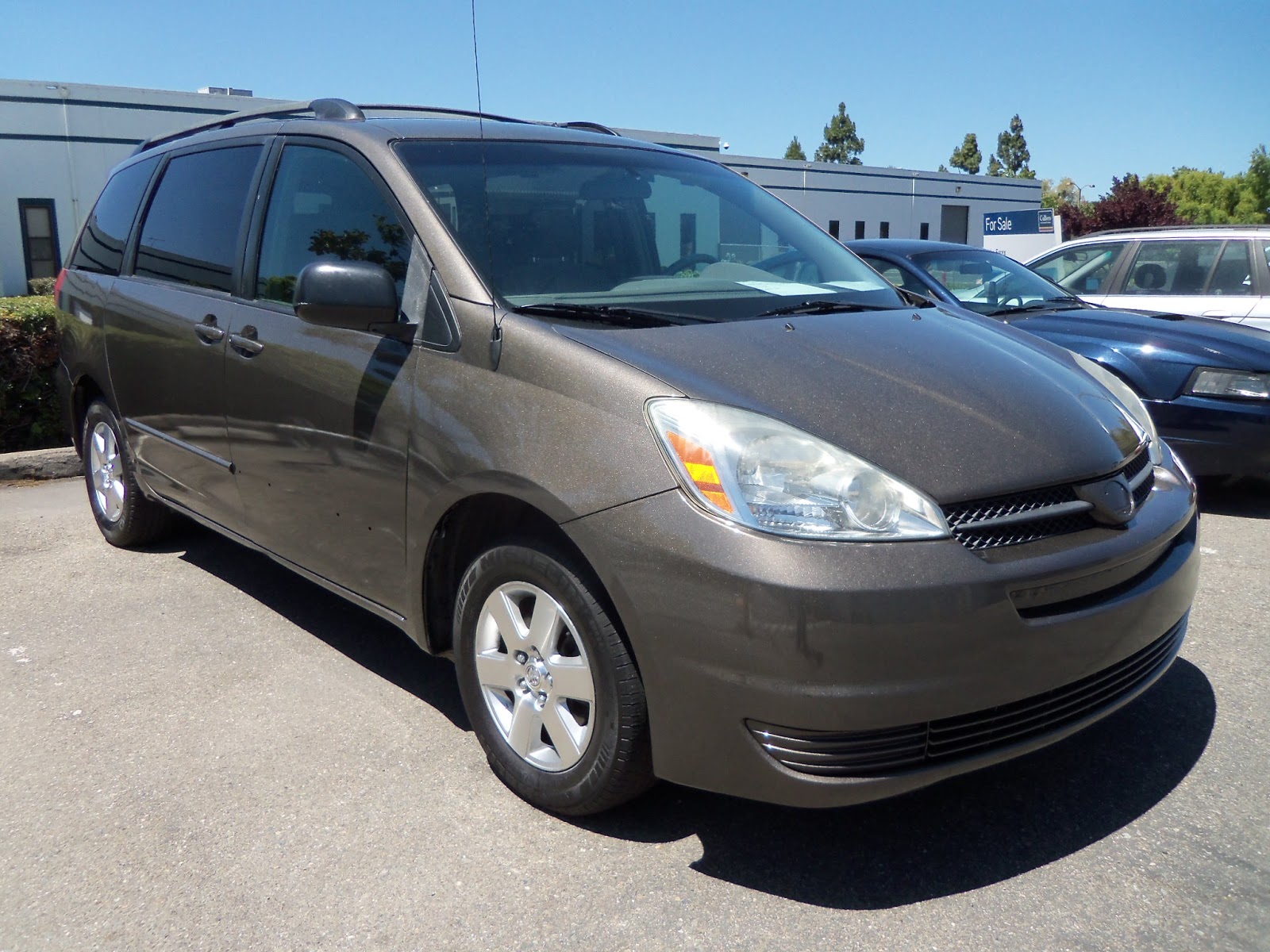 Auto BodyCollision RepairCar Paint in FremontHaywardUnion CitySan