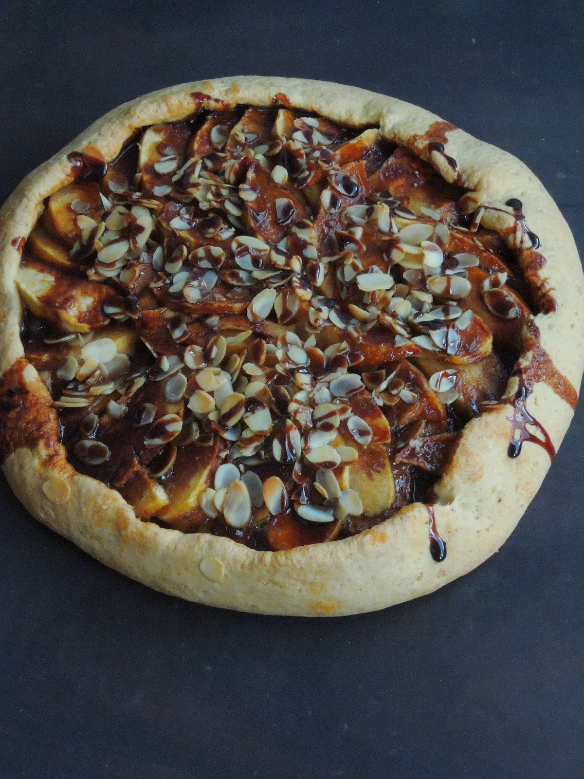 Apple & Nutella Galette Cook N Click