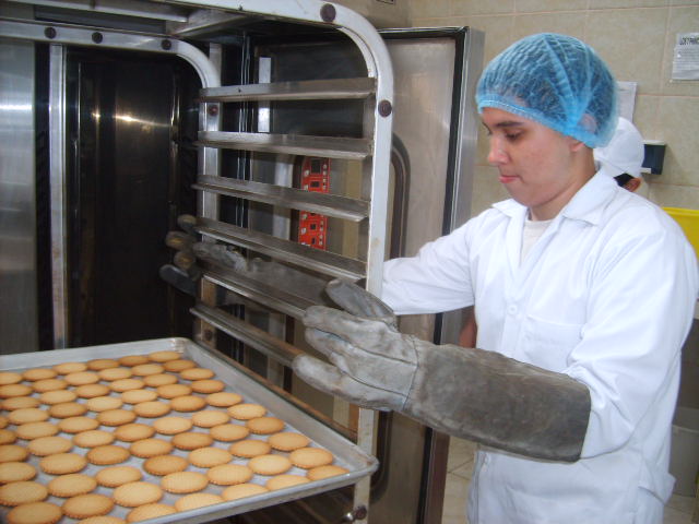 Galletas Fortificadas: Andinas: FOTOGRAFIAS DE LA ELABORACION DE LAS