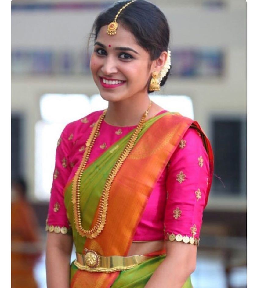 Wearing High Neck Blouse Designs With Gorgeous Sarees Show Right Here