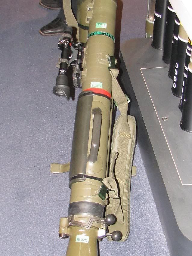 Soporte táctico para recargas de velocidad de caza, abrazadera de barril de  linterna, montaje para AK/
