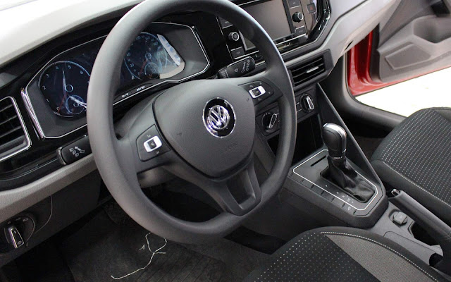 VW Polo Comfortline - volante