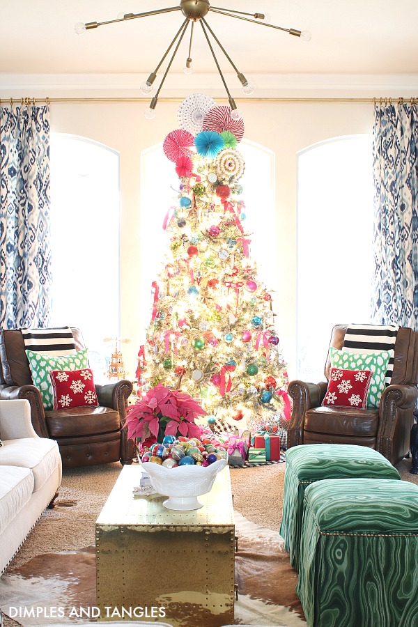 IT'S A COLORFUL LIFE 2018 CHRISTMAS HOME TOUR- LIVING ROOM | Dimples ...