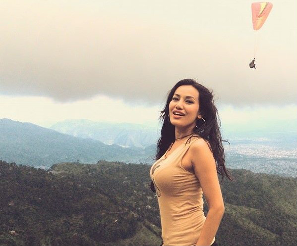 Pari Tamang Xxxxxxxx Video Nepali - Nepali Movies, Nepali Film Industry, Entertainment, Nepal: Ashika Tamang  Alike Angelina Jolie