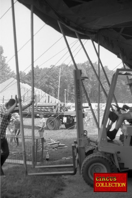 Série de photos du cirque Allemand Carl Althoff, Diepholz en Basse-Saxe, août 1973