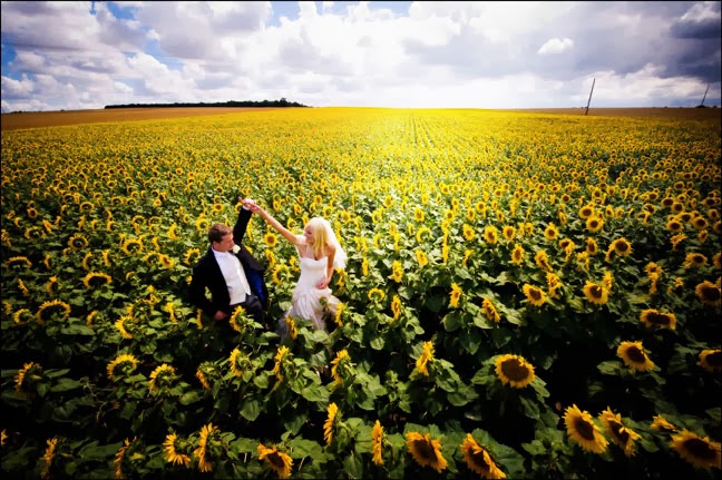 Small wedding package abroad