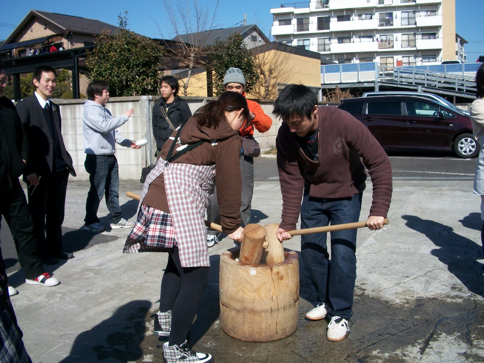 Konnichiwa: Rice Pounding, aka Making Mochi