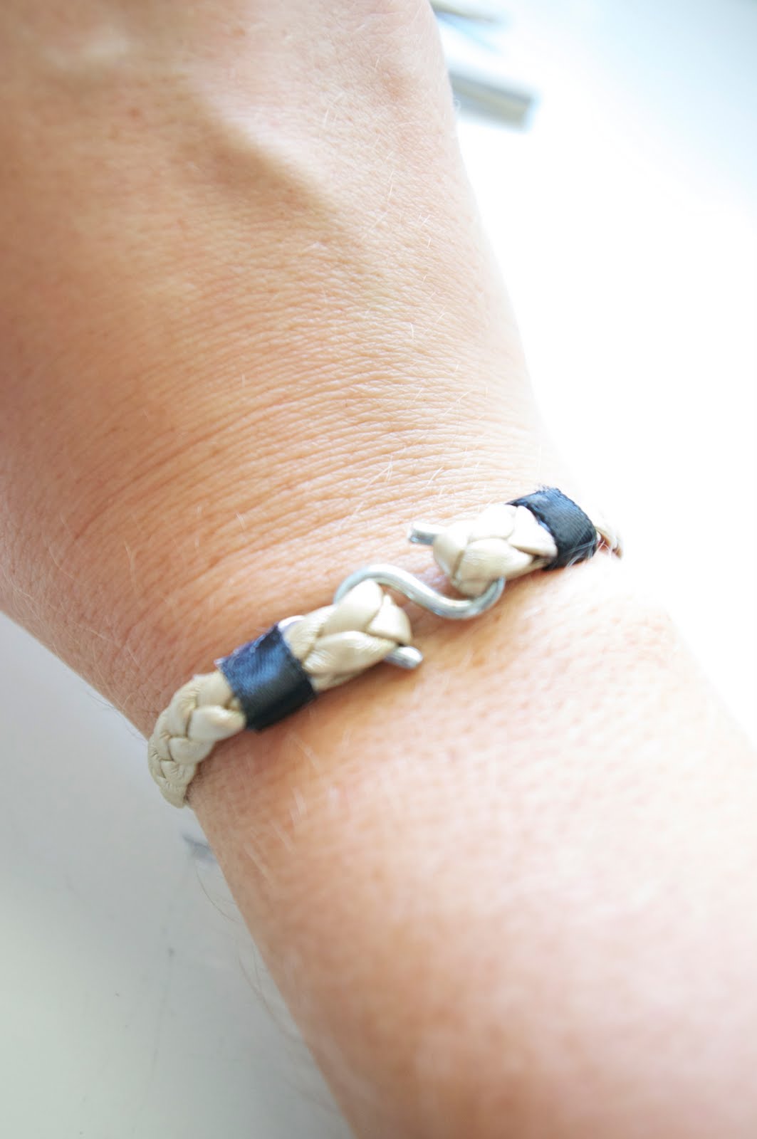 turquoise violets DIY shook bracelets & giveaway