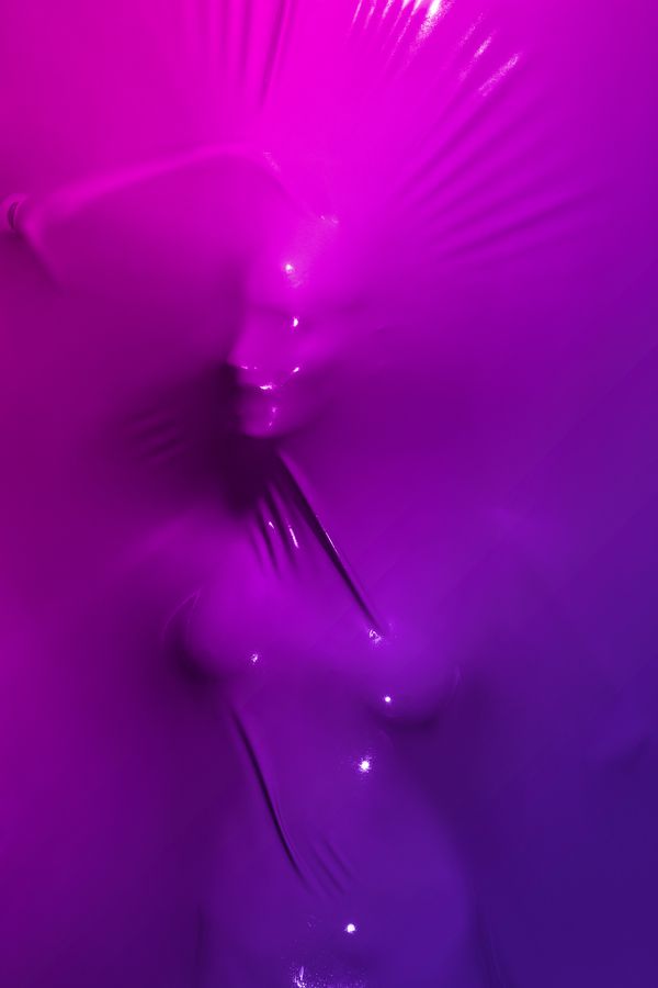 Ultimate Skin Deep wrapped photography by Julien Palast CGfrog