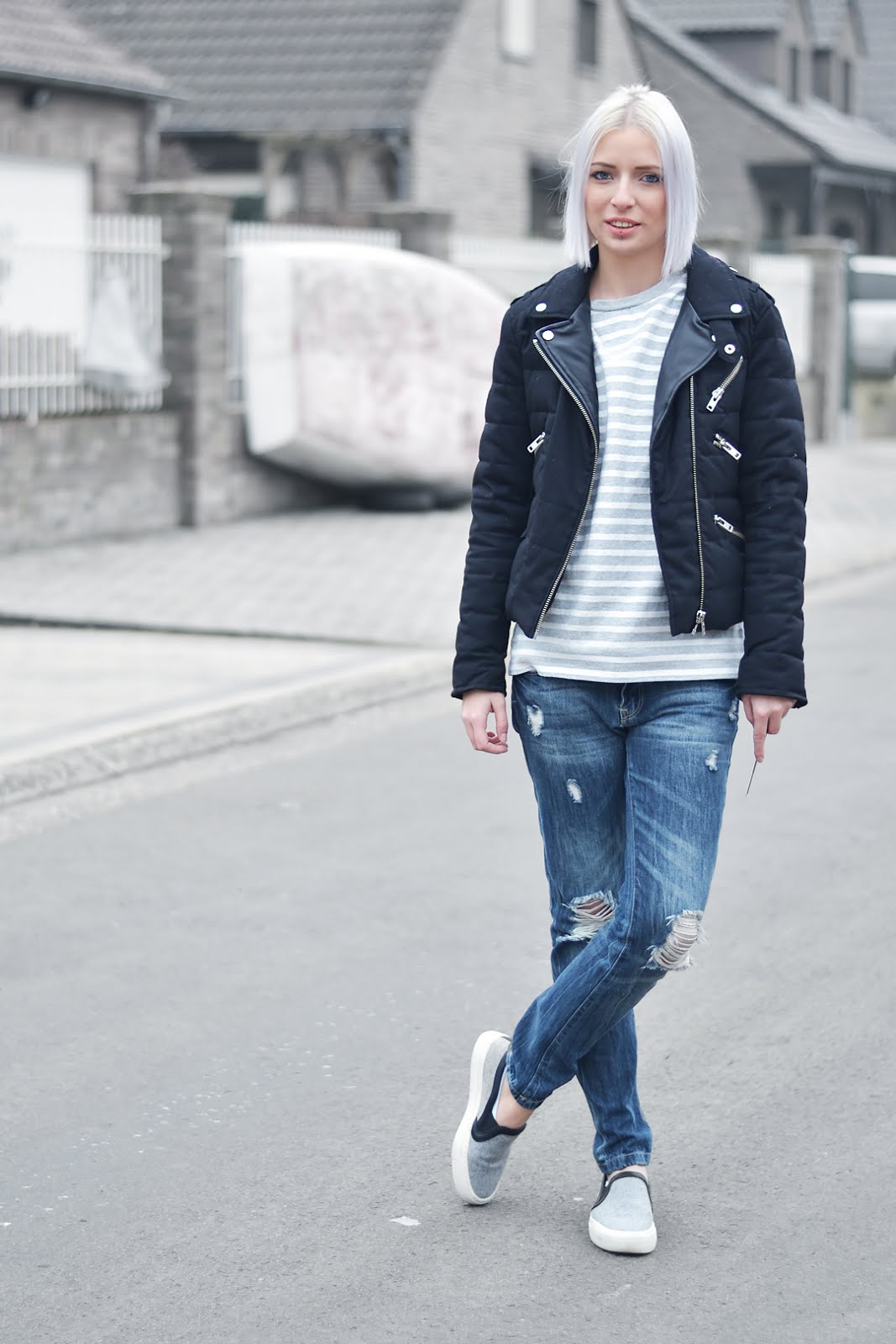 Cos striped top, grey, the kooples, jacket, ripped jeans, boyfriend jeans, primark, slip on, wool ,zara, street style, belgian fashion blogger, belgische mode blogger, ootd, trends, minimal
