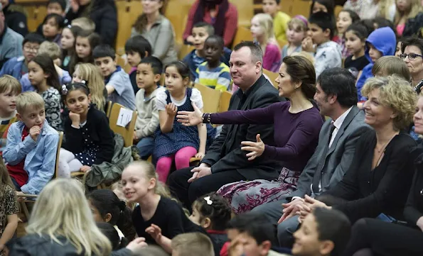 Crown Princess Mary of Denmark visited Slenderbro school in Copenhagen