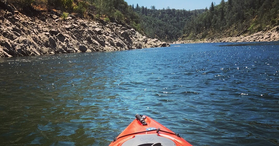 Kayaking on Lake Folsom