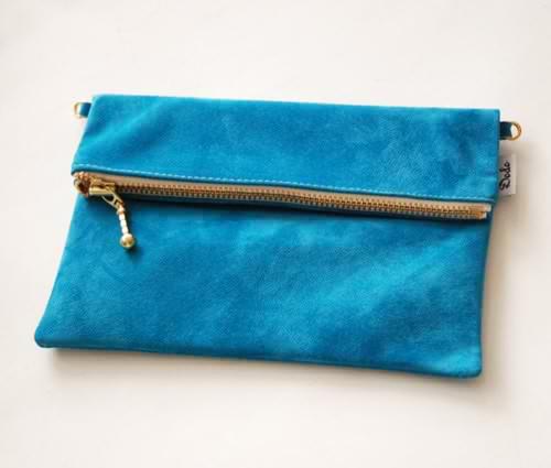 For Fashion Freaks: #Trending-----&gt; Extra Large Clutch Bags