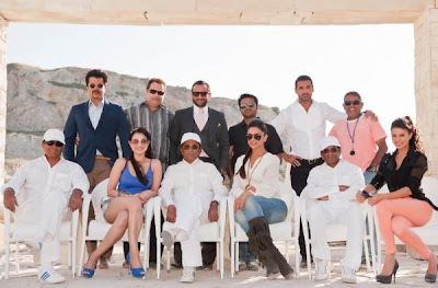 Race 2 First Photo of all Star casts & Crew