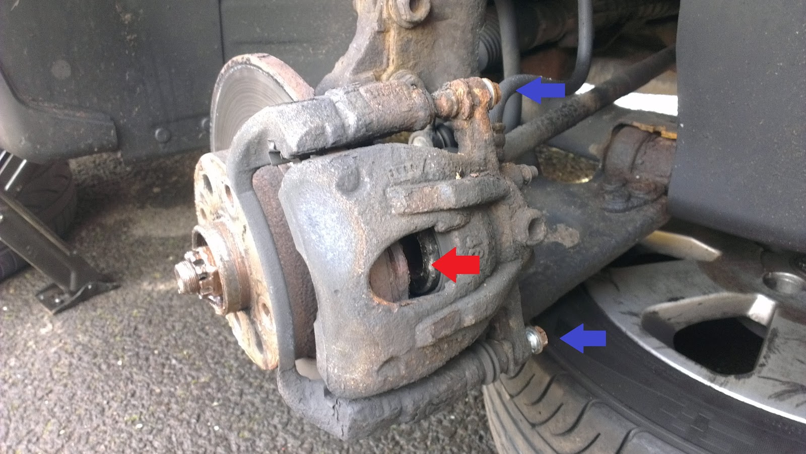 Visible Noise How to change the brake pads on a Corsa C