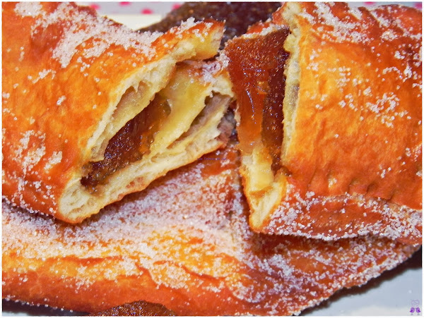OREJAS DE CARNAVAL RELLENAS DE MEMBRILLO