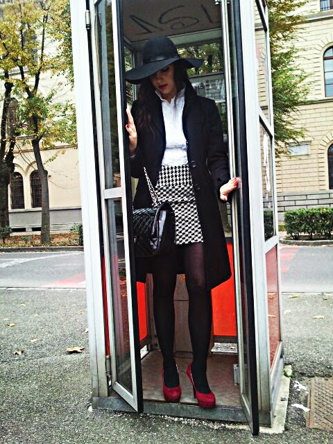 The Fashion Princess: Telephone Box
