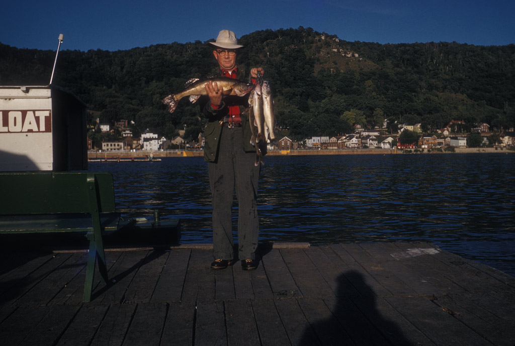 Conrad's Meander Banta's Fishing Float, Alma, Wisconsin